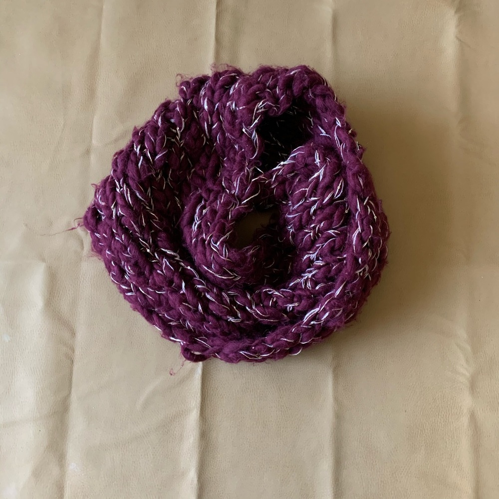 Apt. 9 Chunky Knit Maroon Infinity Scarf